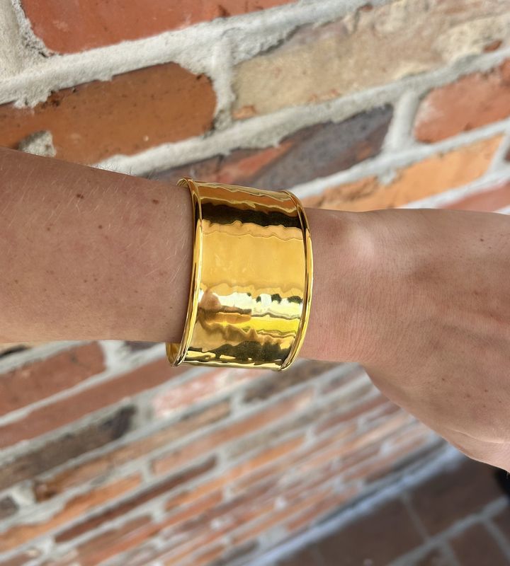 Something she Notices Bracelet