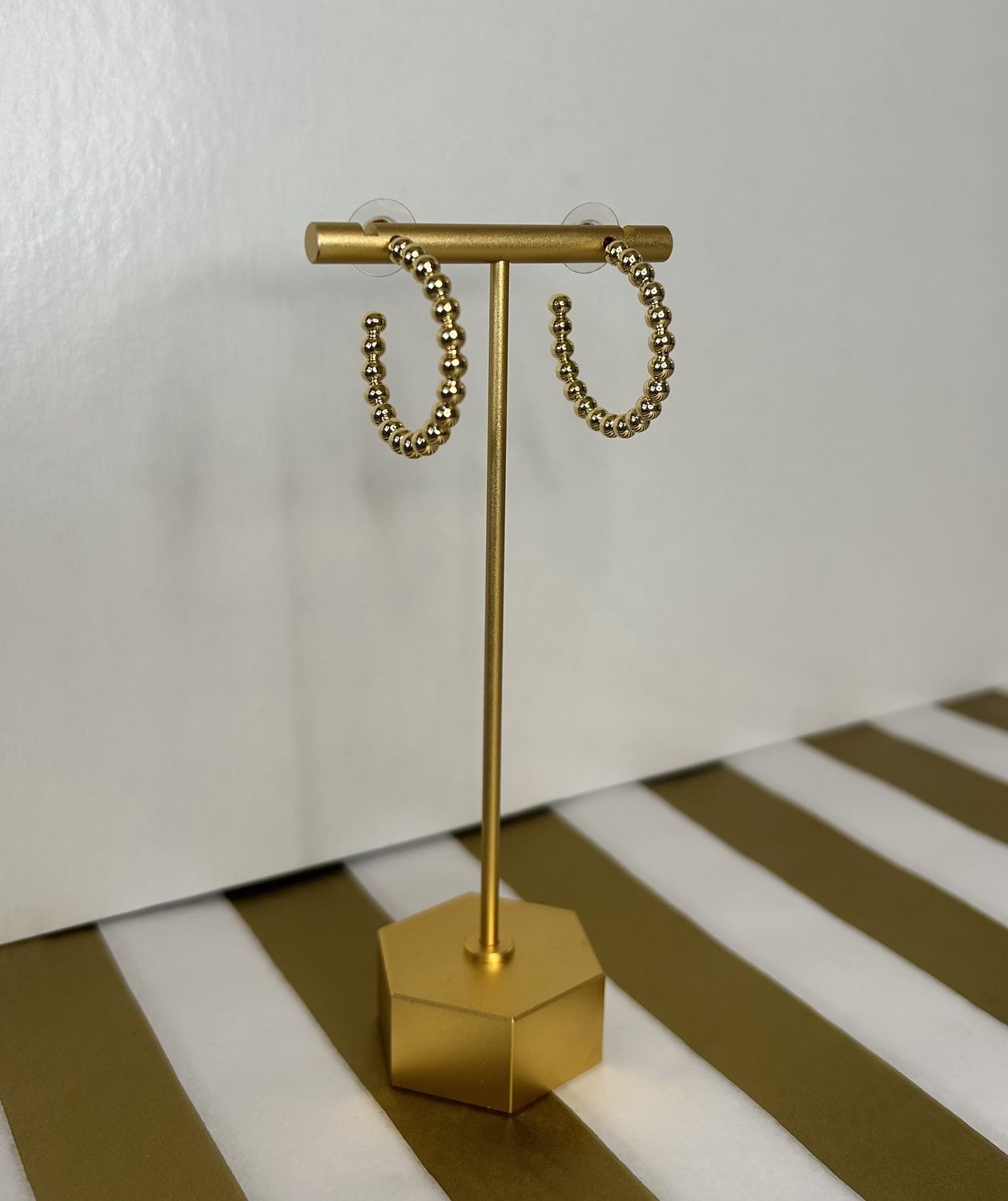 Just Trust Me, Gold Hoops