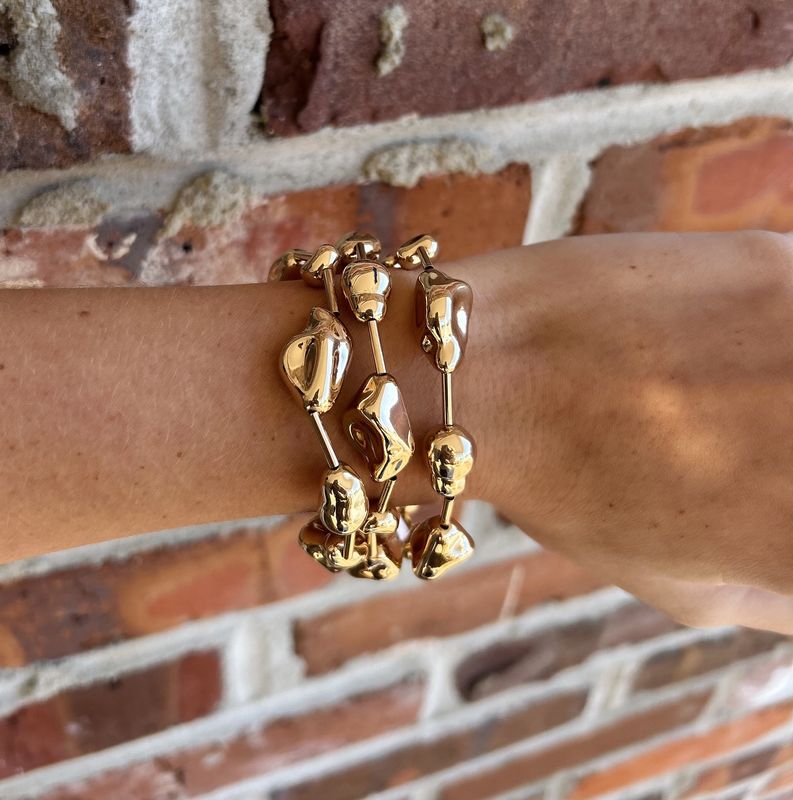 Gold Modern &amp; Mingle