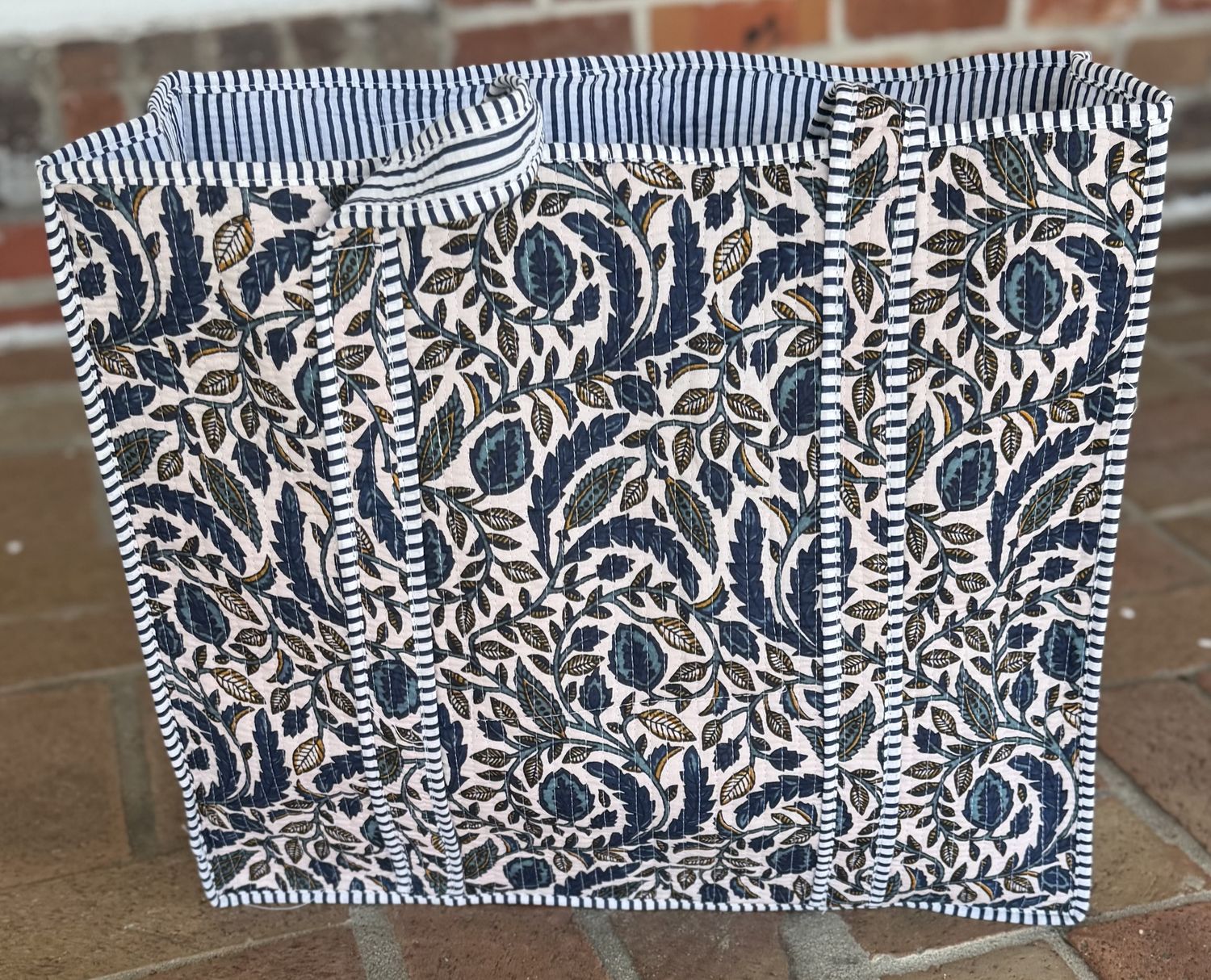 Midnight Garden Navy/Light Pink Quilted Tote