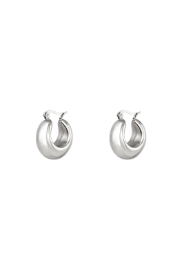 Bold small silver hoops