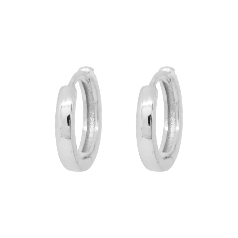 Small Square Huggies 11mm made of 925 silver, by Maison Maeva.