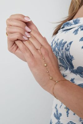 Silver Sunny hand bracelet