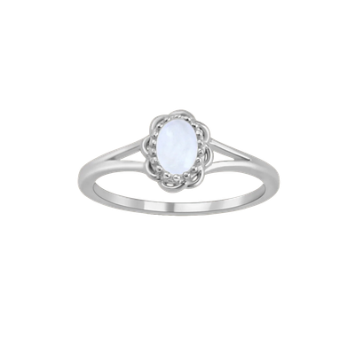 Jopsephina - Sterling silver Moonstone Flower ring featuring a moonstone, known for promoting fertility, intuition, and a strong connection to the moon and feminine energy.
