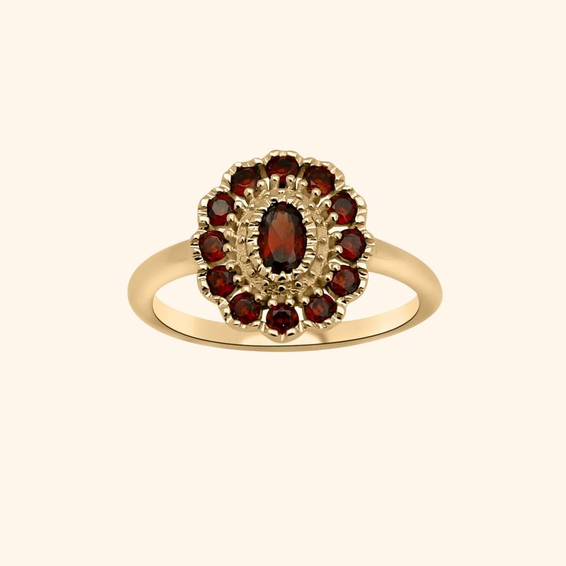 Jopsephina - Kae Garnet Ring – Gold-plated over brass vintage flower-shaped ring with a deep red garnet gemstone, surrounded by smaller garnets.