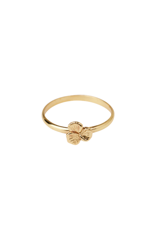 Clover pinky ring