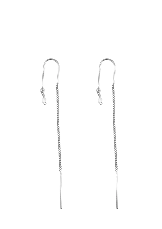 Long Pearl thread earring Silver
