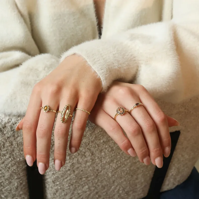 Noa Brown ring