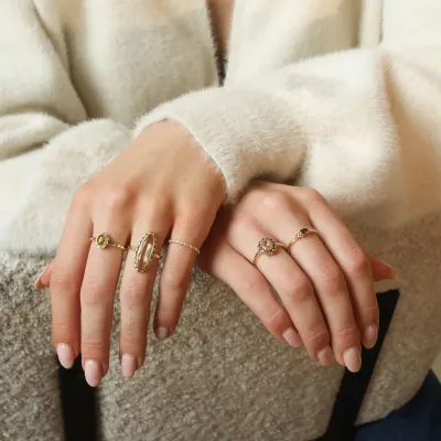 Noa Brown ring