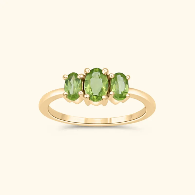 Vintage Triple Peridot Ring