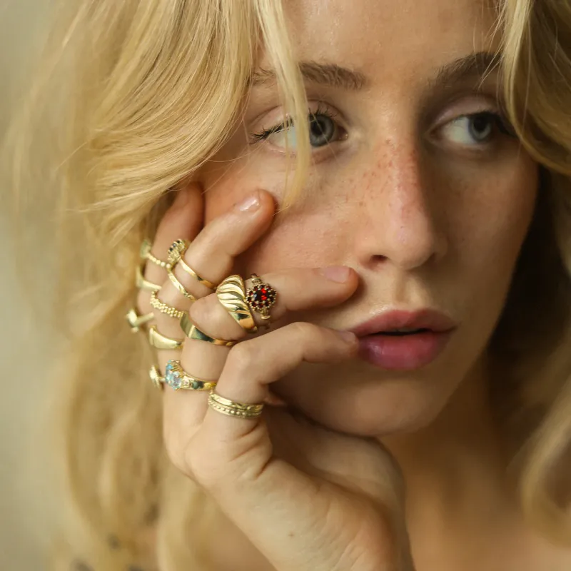 Vintage Garnet Flower ring