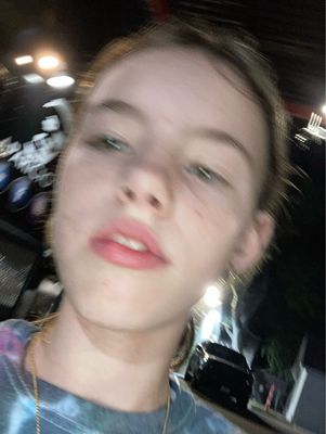 Hi