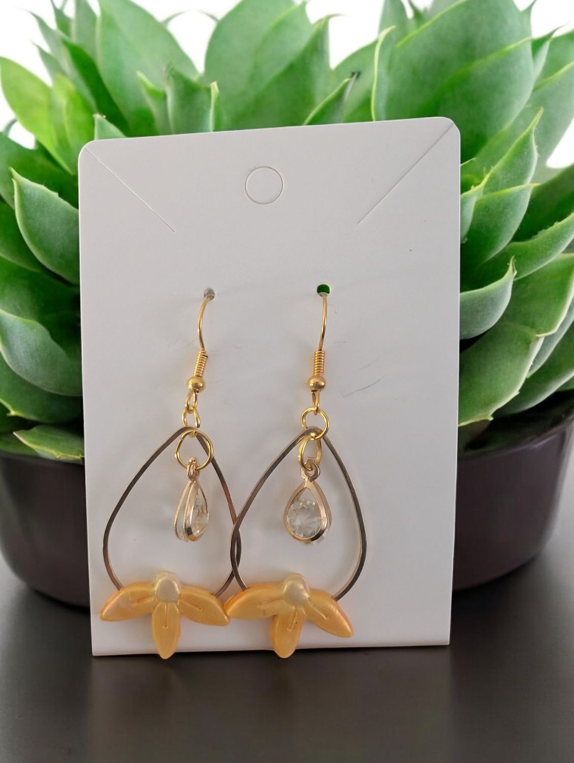 Golden Bloom Teardrop Earrings