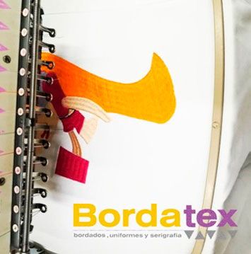 Camisa con bordado frente 10 CM