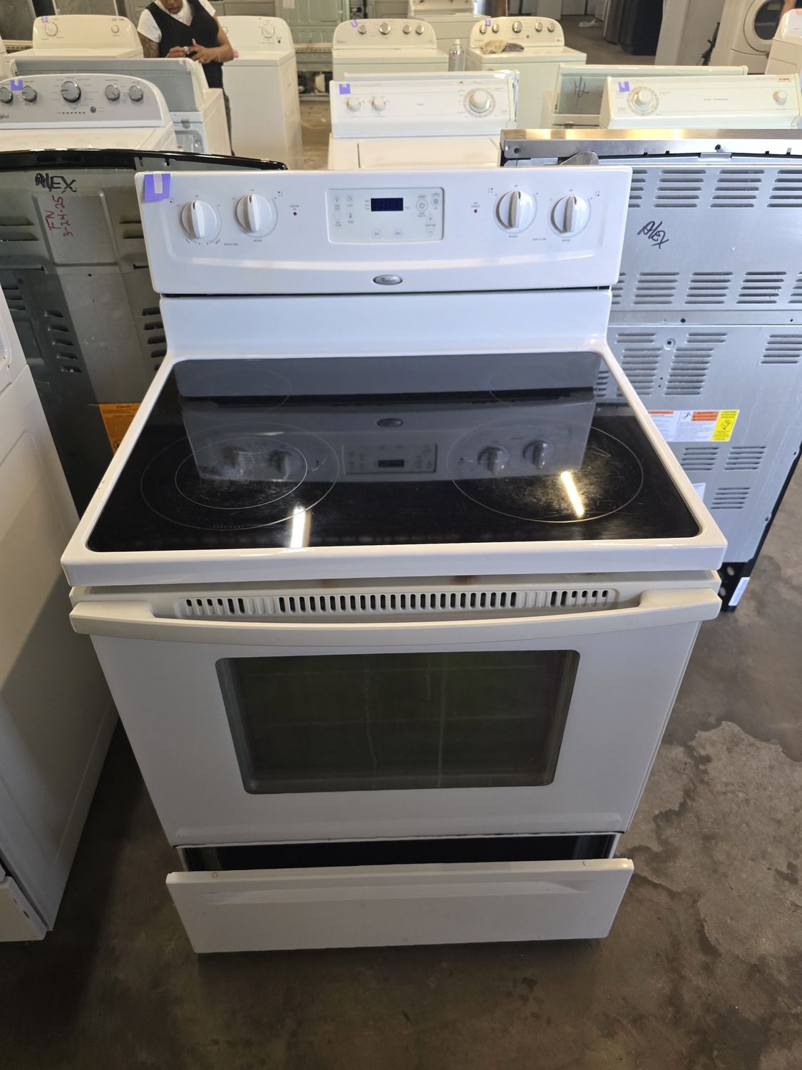 ST85130FN-0325