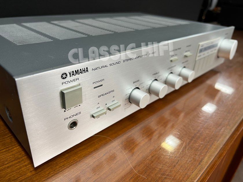 YAMAHA A-400