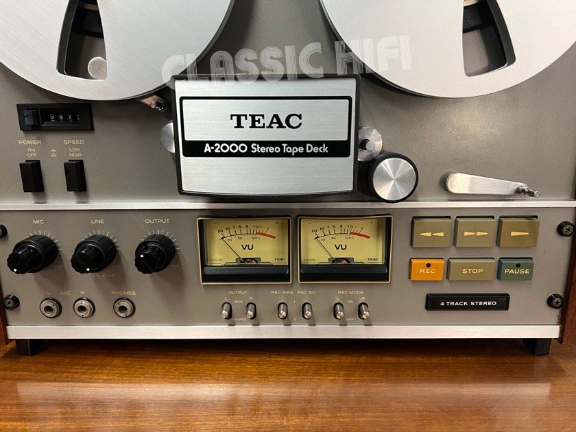 TEAC A2000