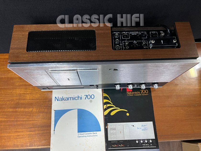 NAKAMICHI 700 TRI TRACER CASSETTE DECK