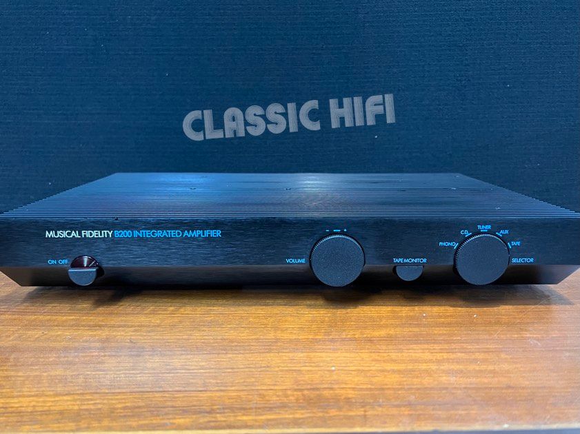MUSICAL FIDELITY B200