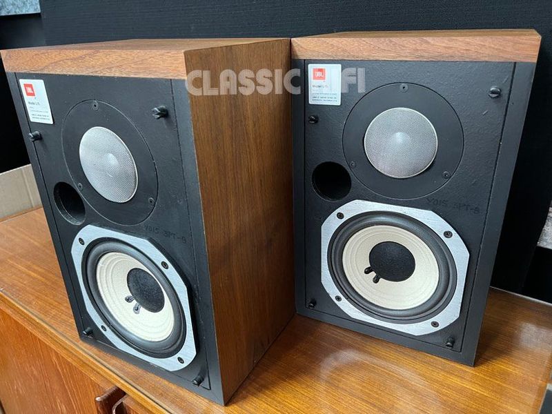 JBL L15