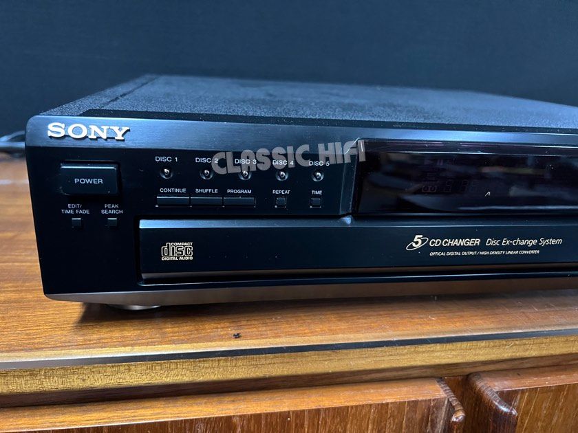 SONY CDP-CE245