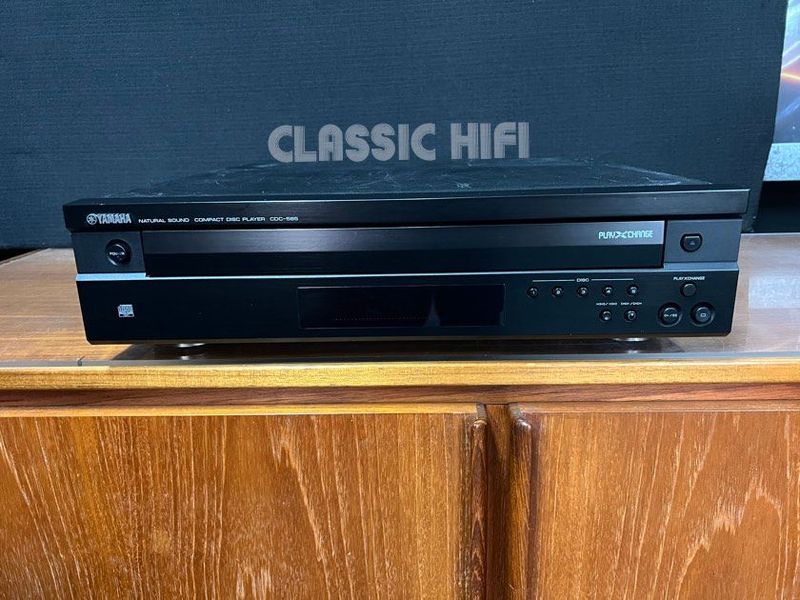 YAMAHA CDC-585 5 DISC CHANGER