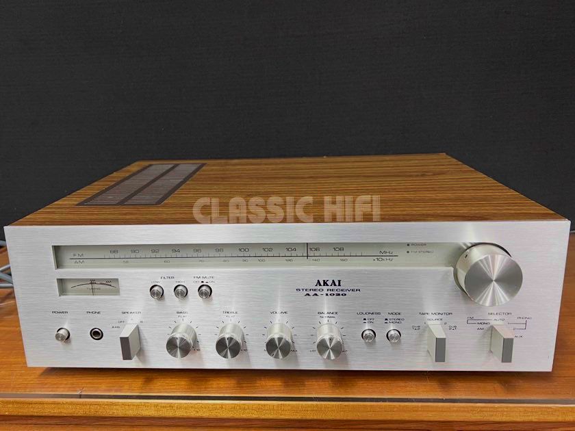 AKAI AM-1020 AKAI AM-1020