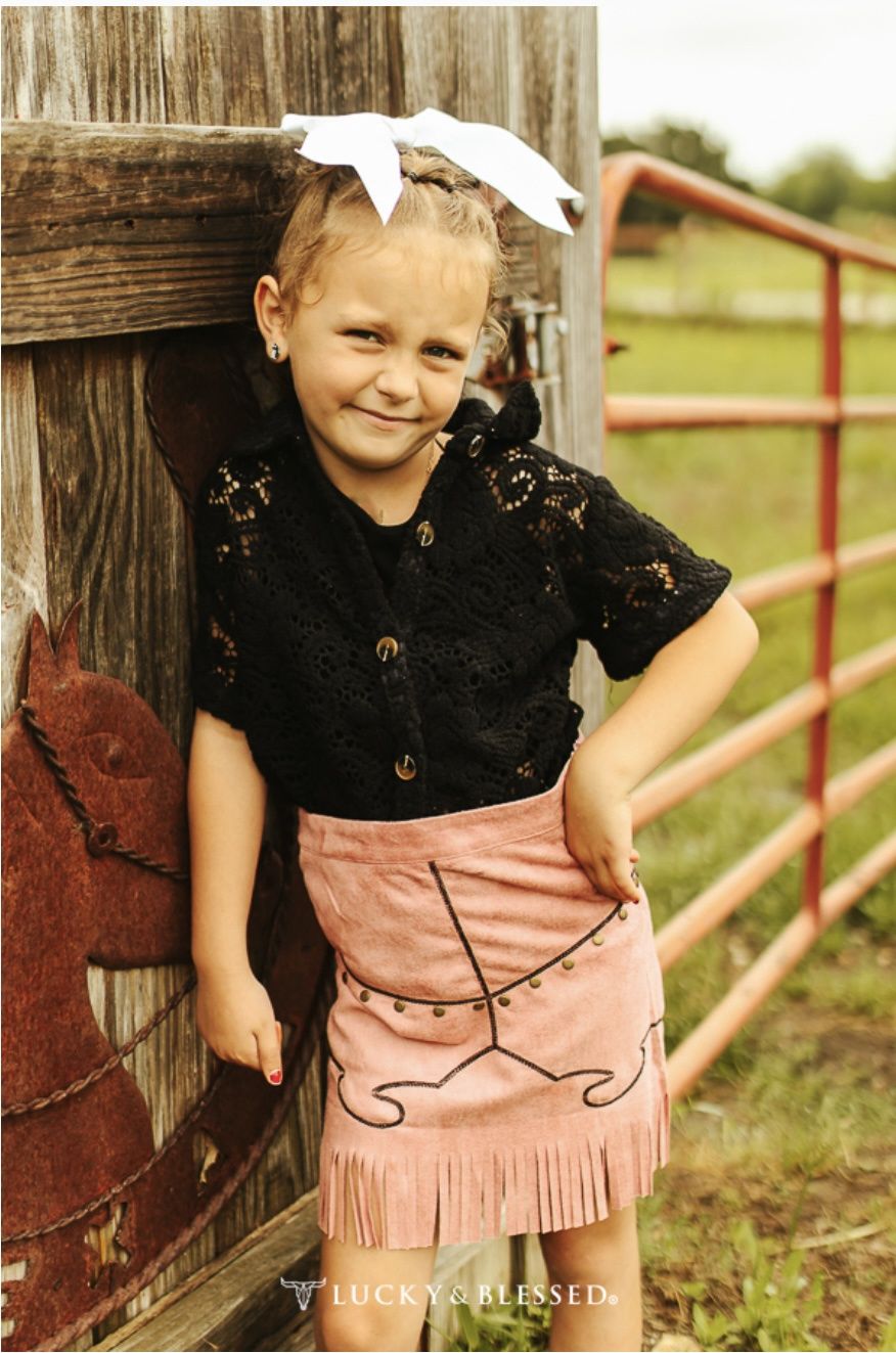 Girls mauve fringe western suede skirt