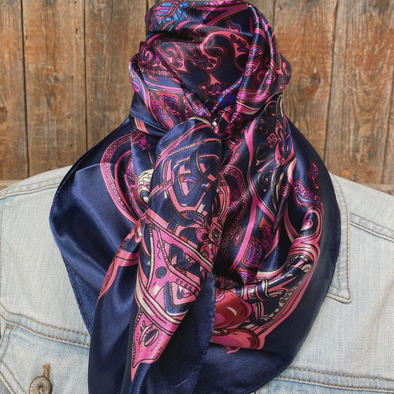 35x35 Blue &amp; pink wild rag