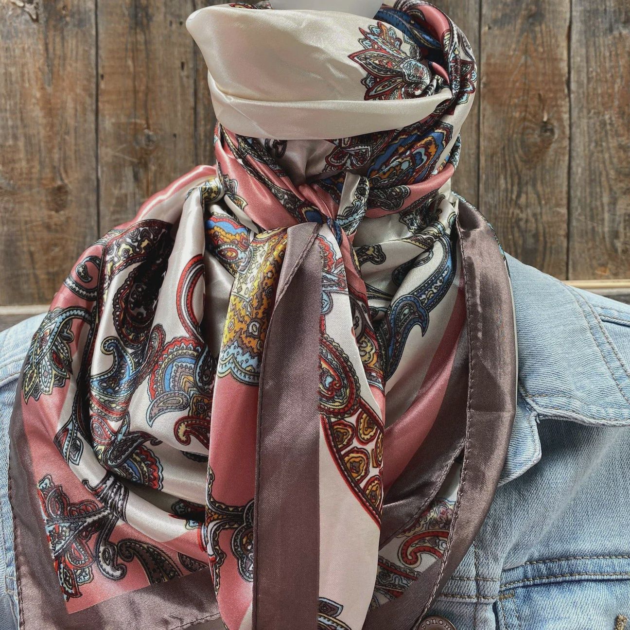 35x35 Pink &amp; brown paisley wild rag