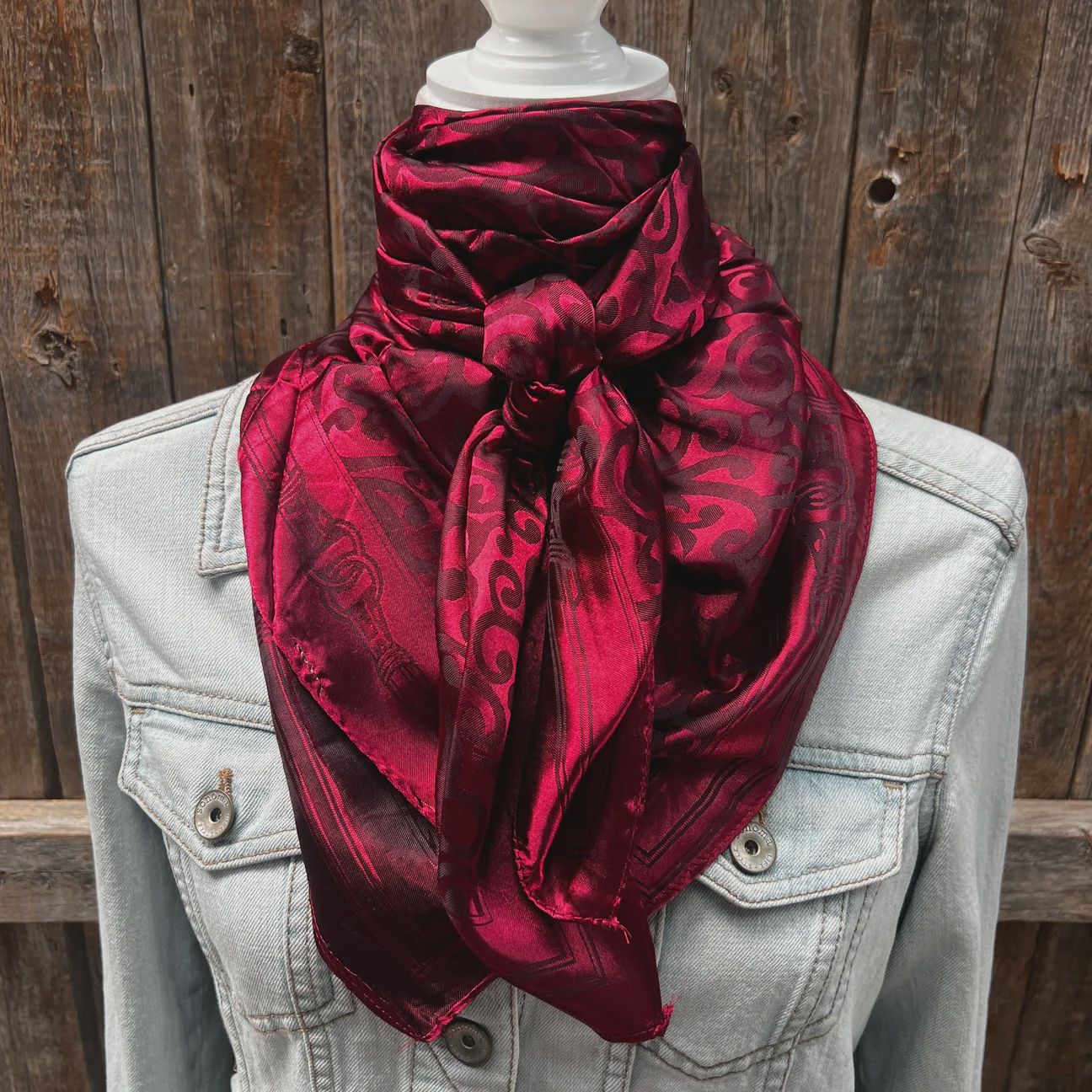 35x35 Ruby jacquard wild rag