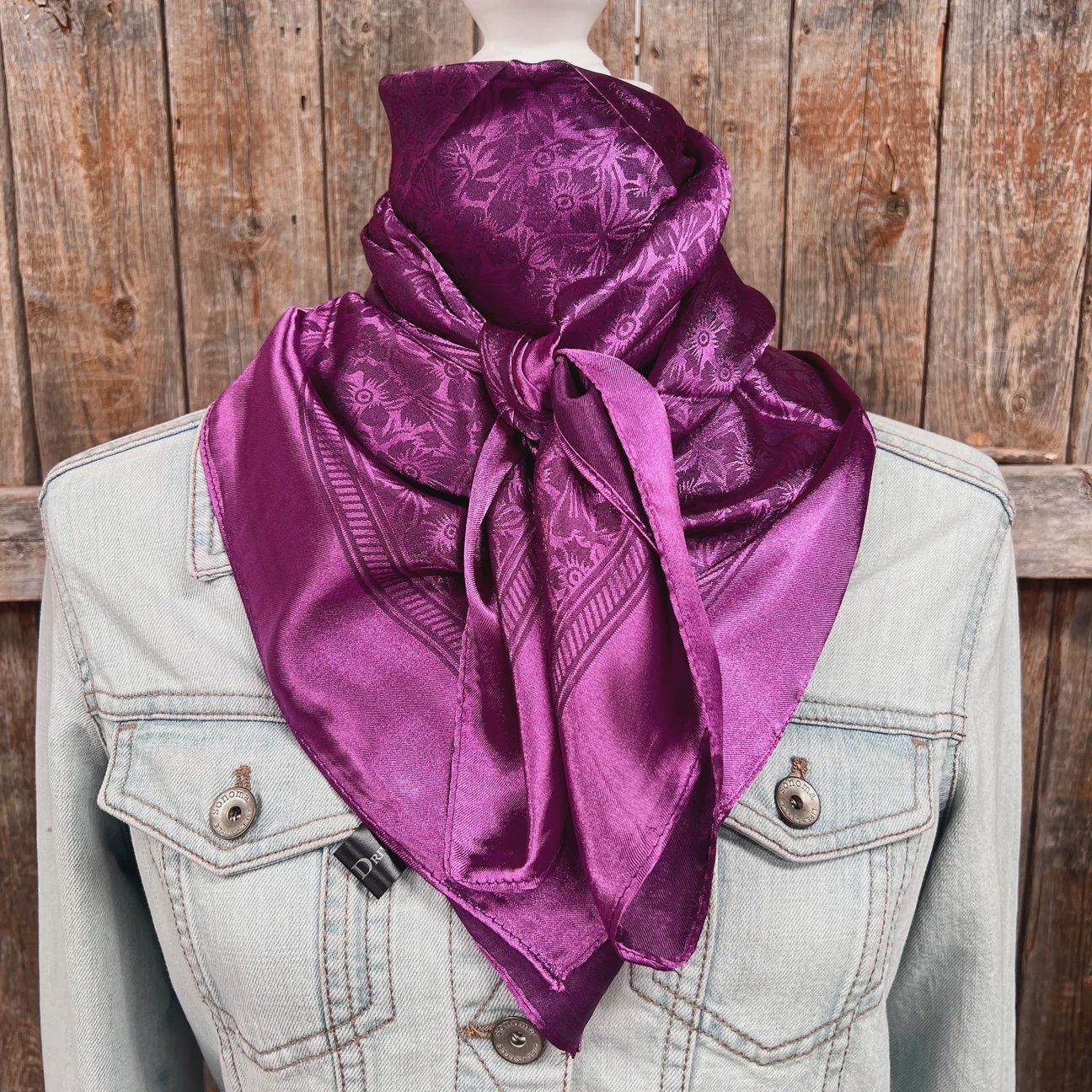 35x35 purple jacquard wild rag