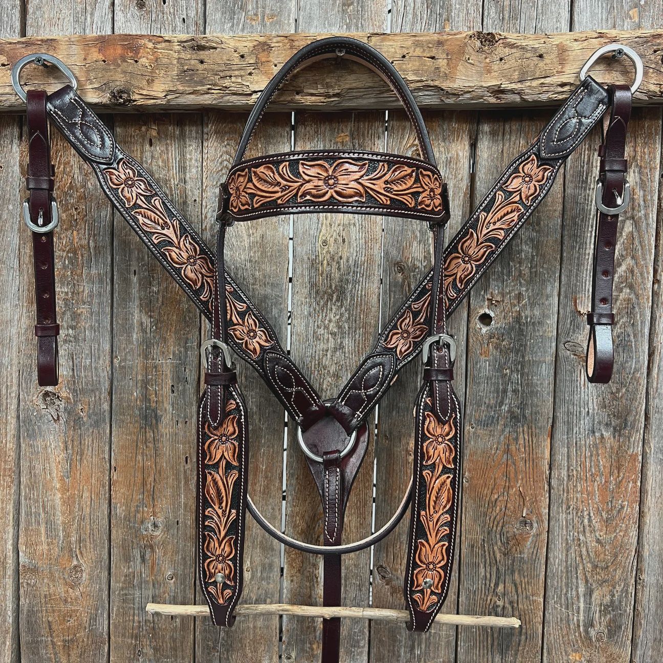 Dark oil floral headstall/breastcollar tack set