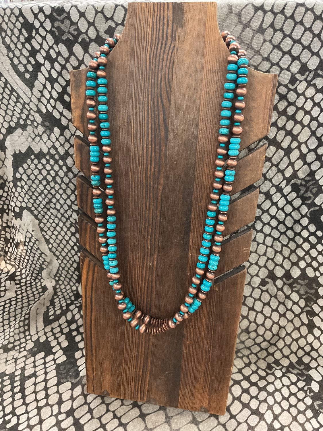 Copper navajo pearl green stone