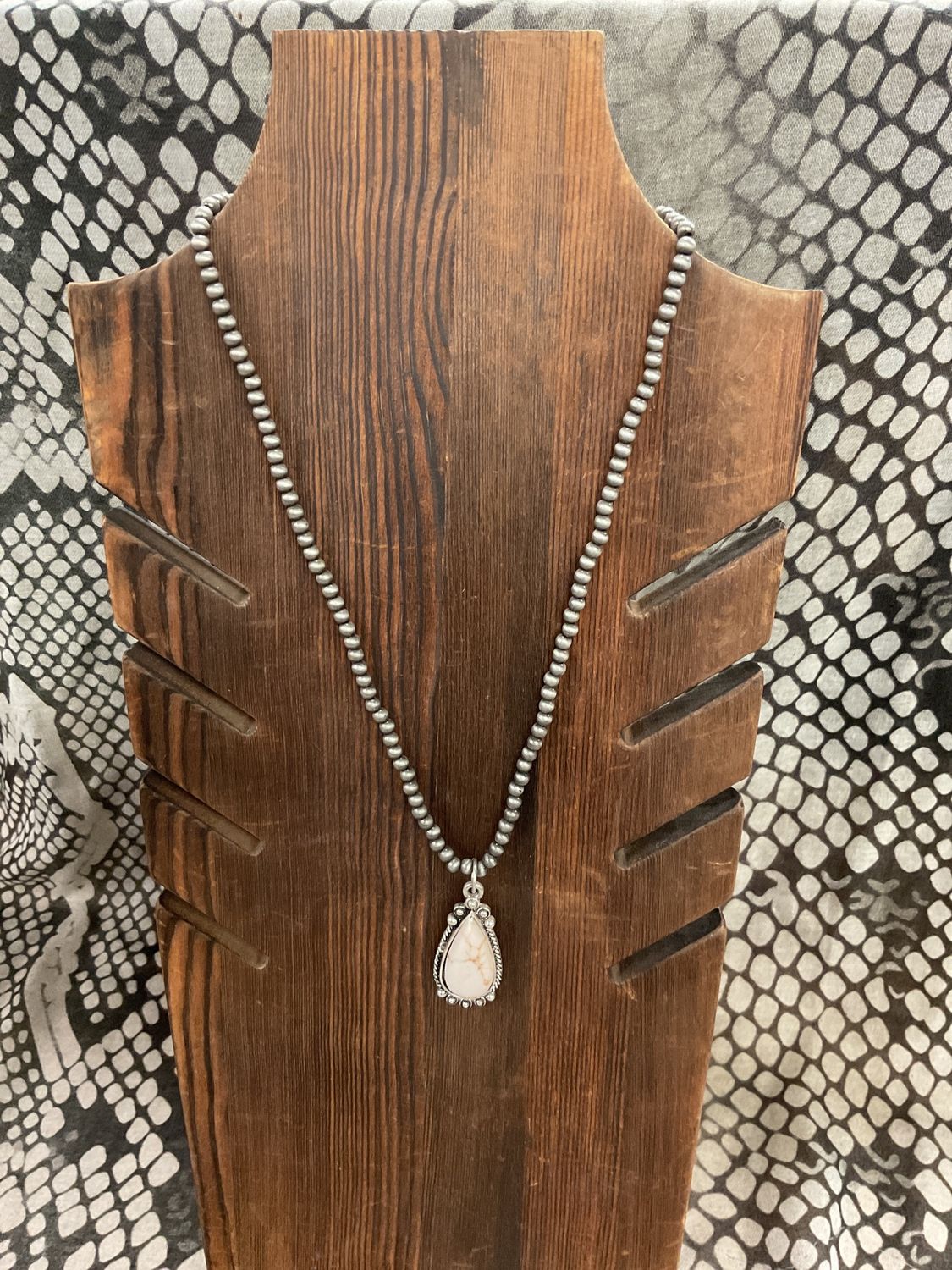 White Teardrop Navajo Pearl