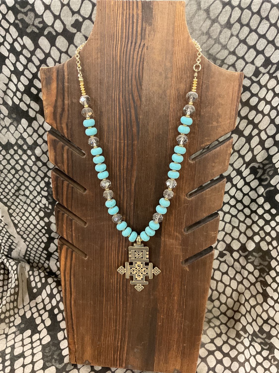 Natural Stone Set w Crystals