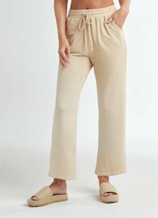 Red Haute Wide Leg Capri
