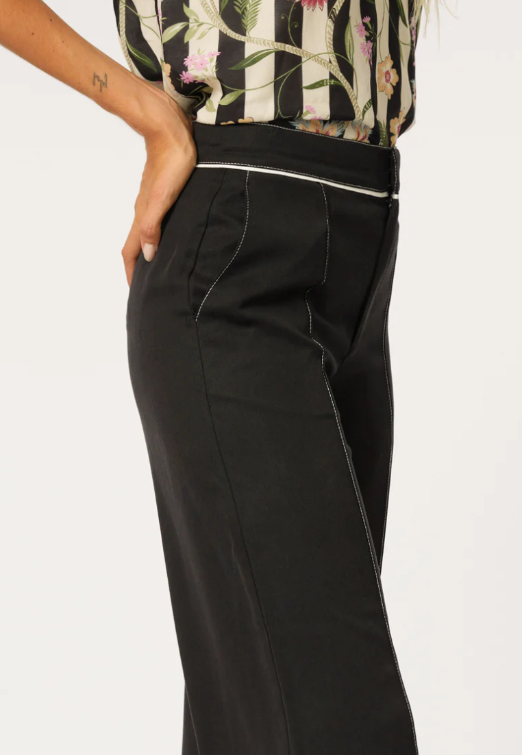 Caballero Collection Lincoln Peacoat Navy Pant