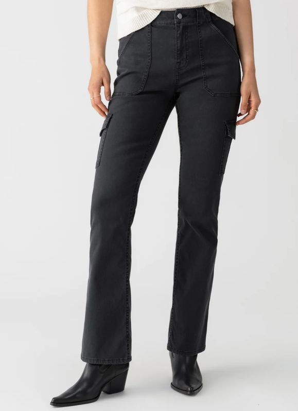 Sanctuary Sculpted Hayden Bootcut Standard Rise Pant