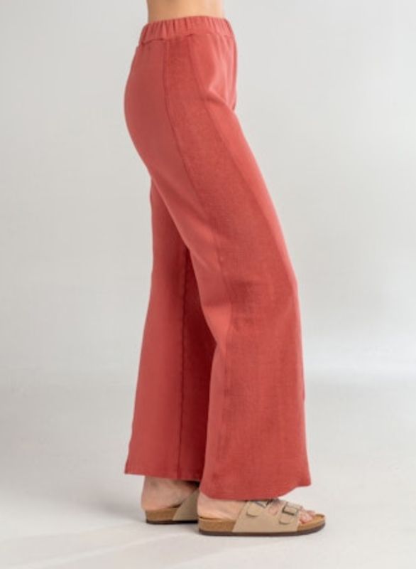 Red Haute Beachy Pant