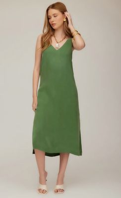 Fifteen Twenty Jordyn Side-Slit Midi Dress