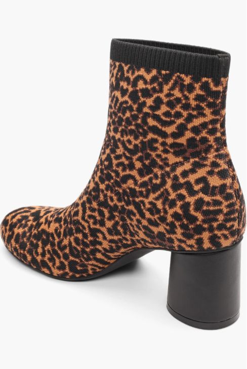 Sanctuary Rayna Stretch Knit Booties