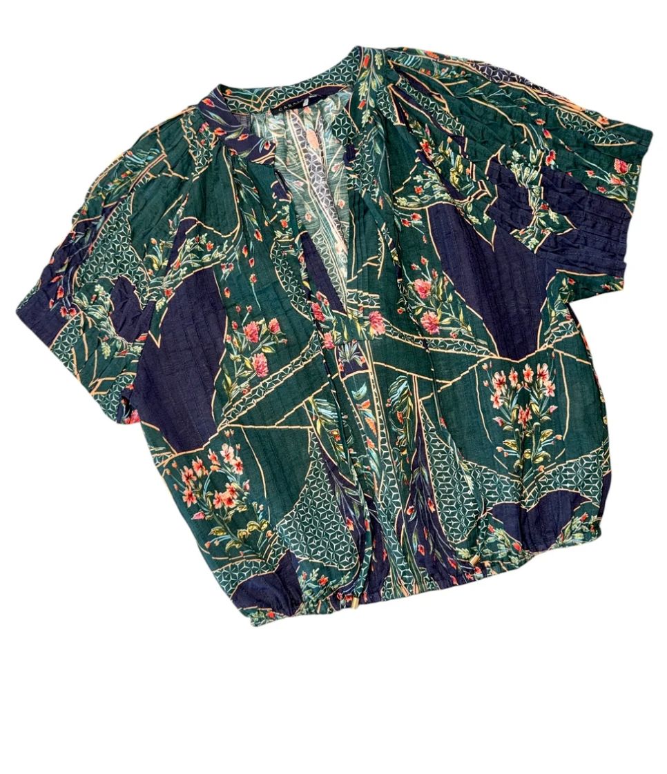 Zola Top