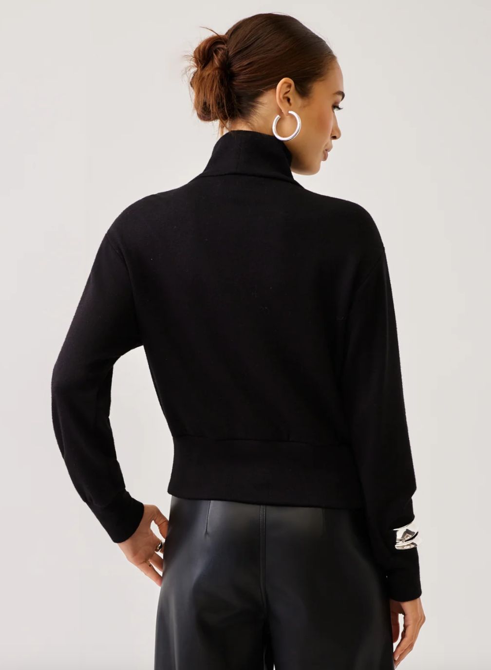 Caly Turtleneck
