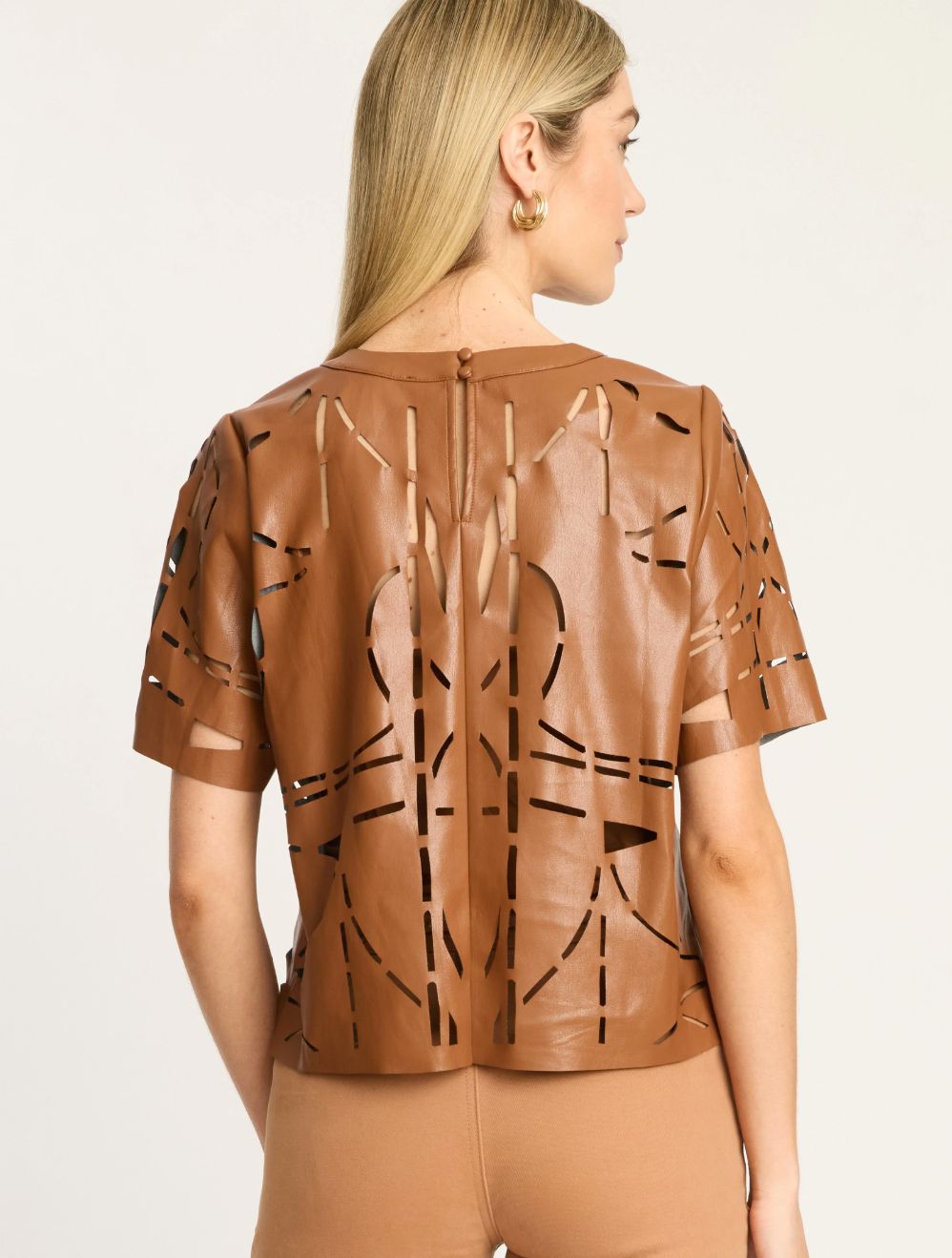 Amo Top In Tobacco Vegan Leather