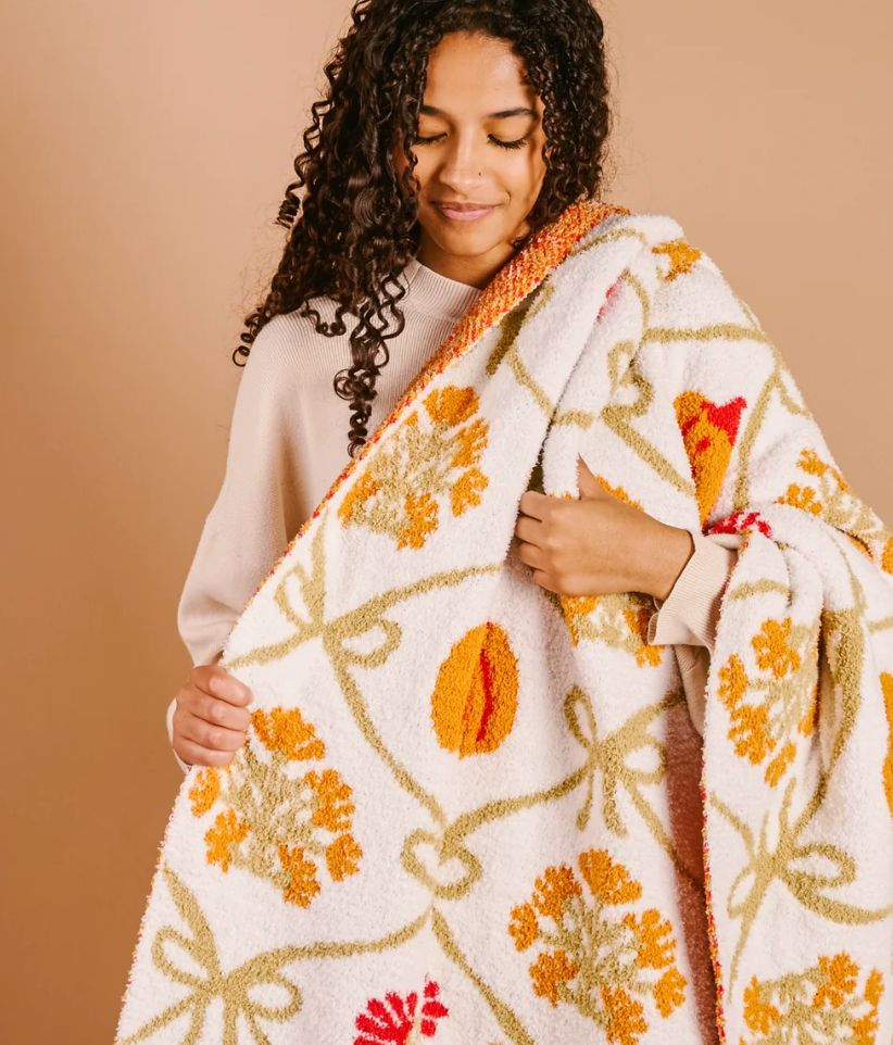 Patchwork Pumpkins Cozy Dreams Luxe Blanket