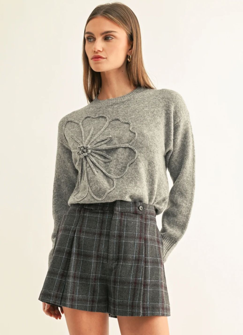 Evelyn 3D Flower Pullover Sweater