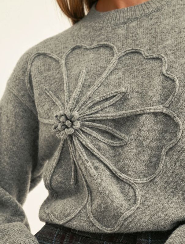 Evelyn 3D Flower Pullover Sweater