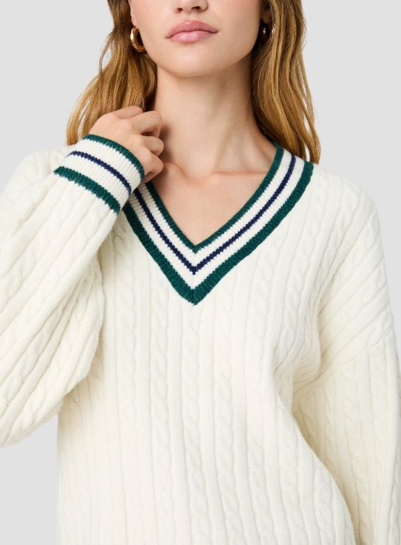Aleyna Knit V-Neck Cable Pullover Sweater