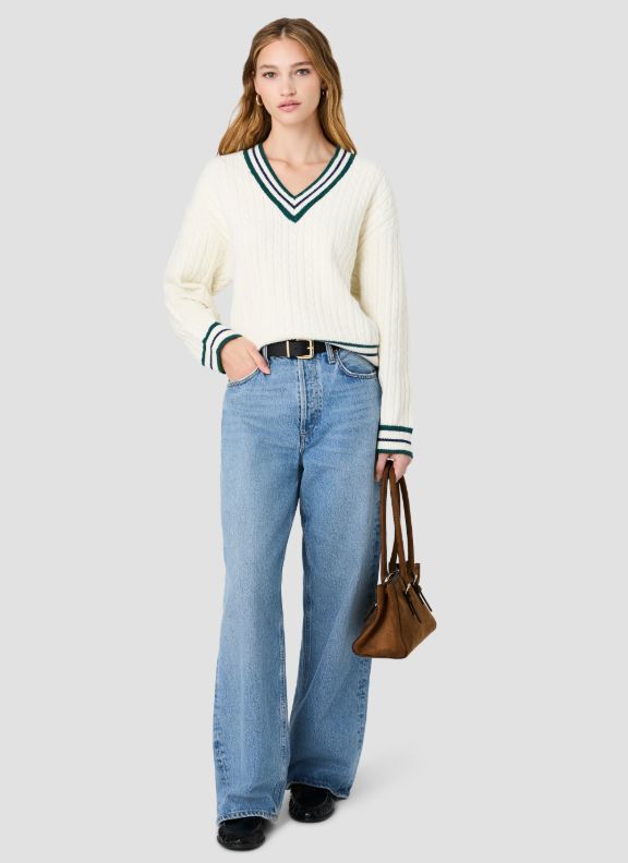Aleyna Knit V-Neck Cable Pullover Sweater